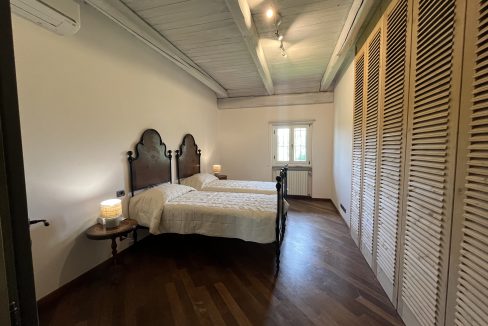 bed1